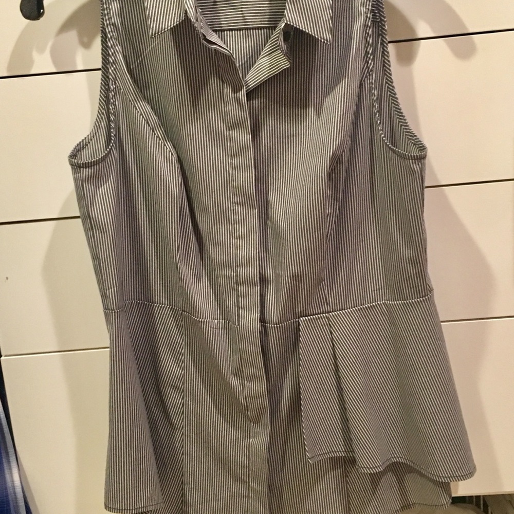 White House Black Market Striped Sleeveless Blouse - Black and White